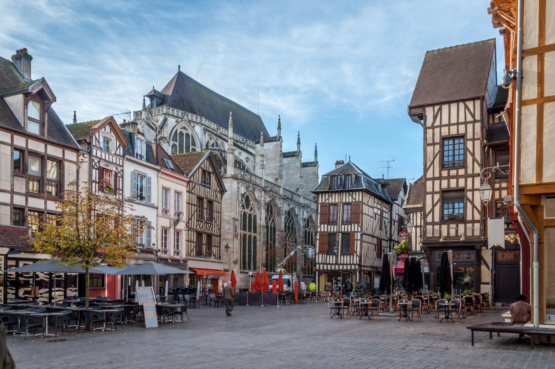 Spacieux & Lumineux Avec Smart Tv Et Wi-Fi Rapide Troyes Zewnętrze zdjęcie